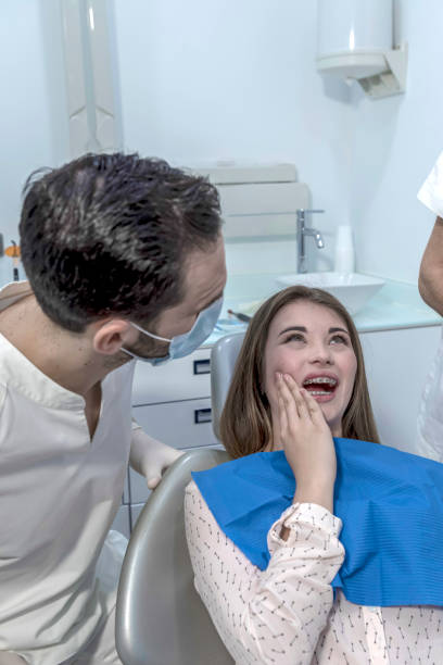 Best Dentist for Tooth Abscess  in Makaha, HI